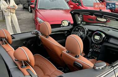 Кабриолет MINI Convertible 2017 в 