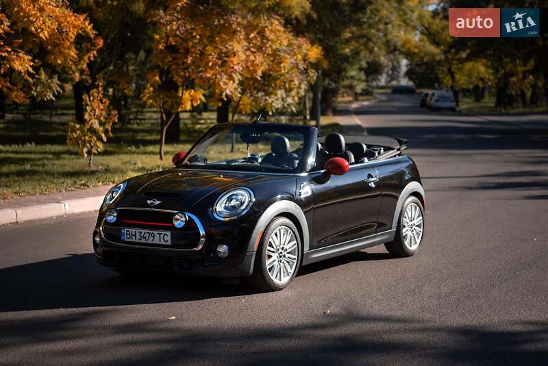 MINI Convertible 2016
