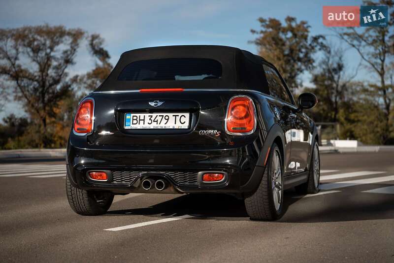 Кабриолет MINI Convertible 2016 в Одессе