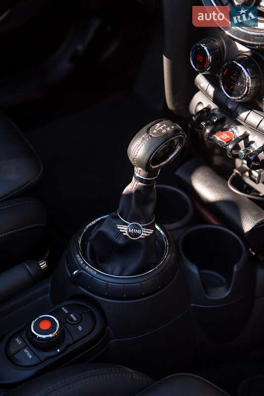 Кабриолет MINI Convertible 2016 в Одессе фото 21 Кабриолет MINI Convertible 2016 в Одессе