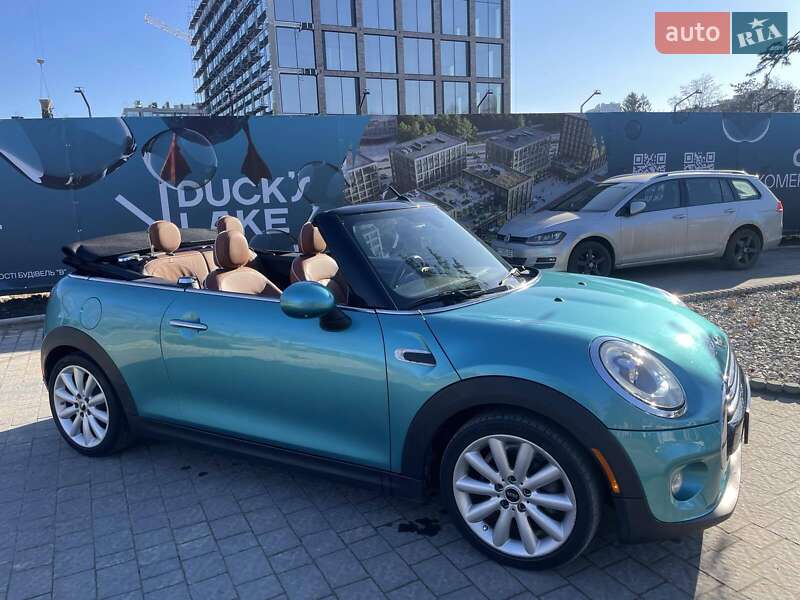 Кабріолет MINI Convertible 2016 в Львові