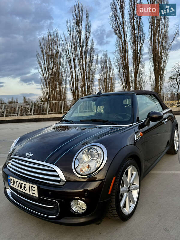 Кабриолет MINI Convertible 2015 в Киеве