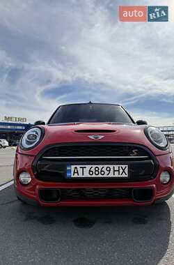 Кабриолет MINI Convertible 2018 в 