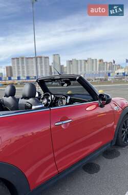 Кабриолет MINI Convertible 2018 в 