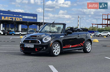Кабриолет MINI Convertible 2011 в Киеве