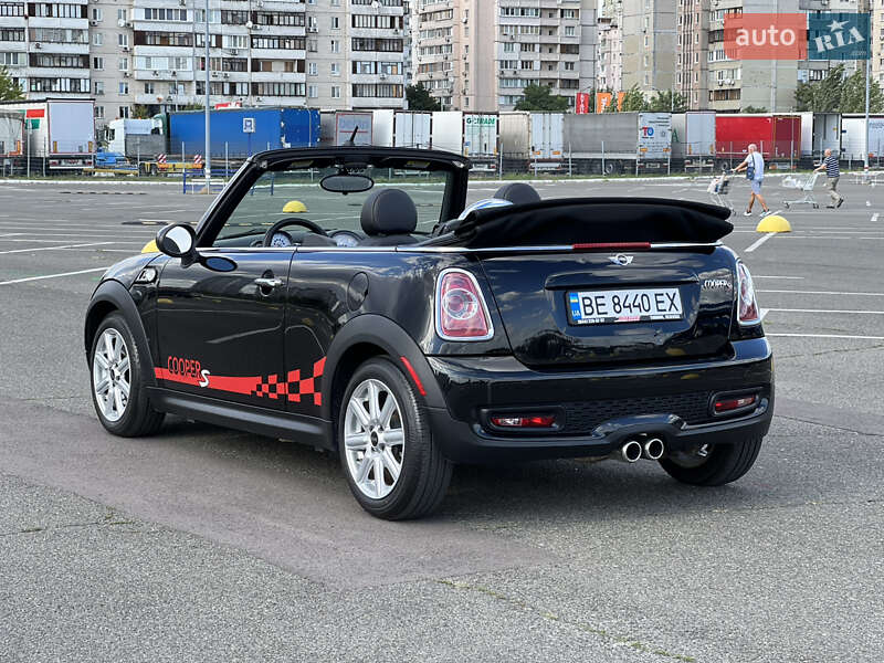 Кабриолет MINI Convertible 2011 в Киеве фото 5 Кабриолет MINI Convertible 2011 в Киеве