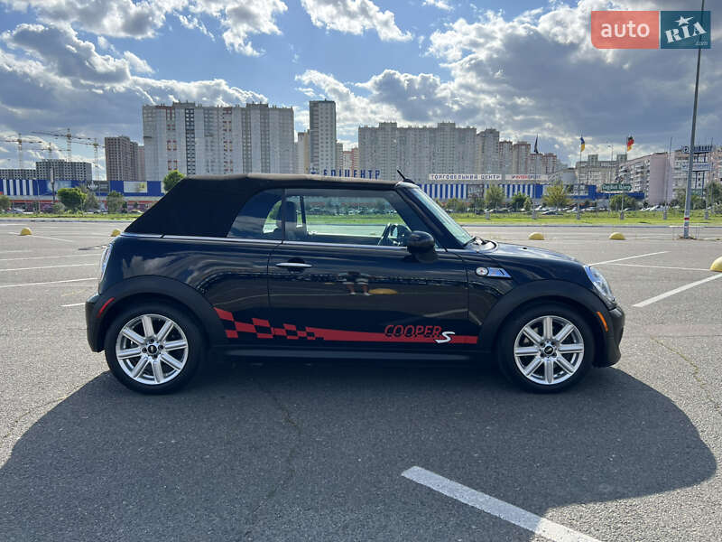 Кабриолет MINI Convertible 2011 в Киеве фото 22 Кабриолет MINI Convertible 2011 в Киеве