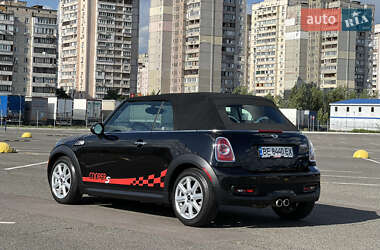 Кабриолет MINI Convertible 2011 в Киеве