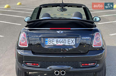 Кабриолет MINI Convertible 2011 в Киеве