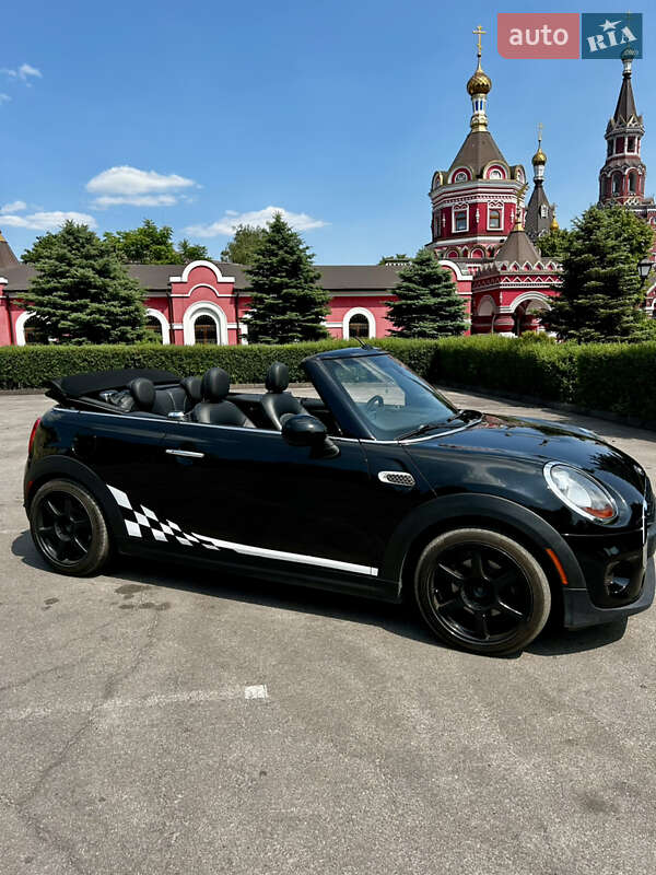 Кабриолет MINI Convertible 2016 в Каменском