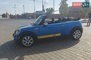 Кабриолет MINI Convertible 2010 в 