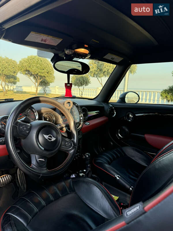 Кабріолет MINI Convertible 2015 в Одесі