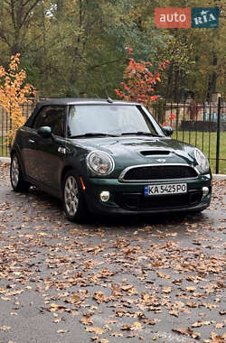 Кабриолет MINI Convertible 2015 в 