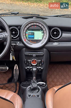 Кабриолет MINI Convertible 2015 в 