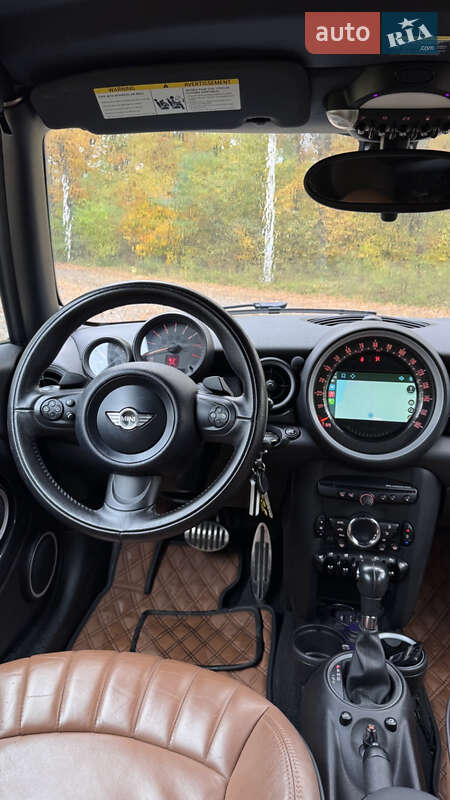 Кабріолет MINI Convertible 2015 в Києві