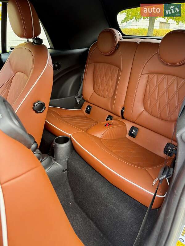 Кабріолет MINI Convertible 2022 в Києві фото 4 Кабріолет MINI Convertible 2022 в Києві