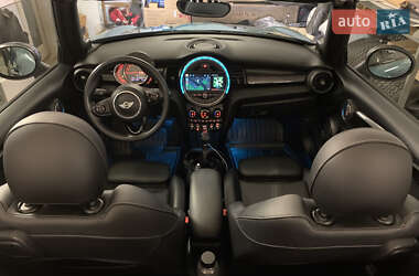 Кабриолет MINI Convertible 2017 в Киеве
