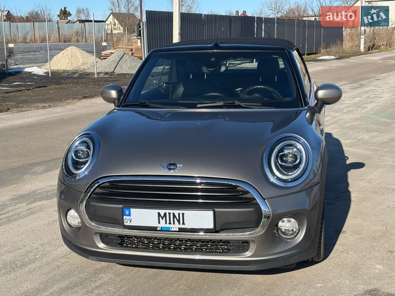 Кабриолет MINI Convertible 2019 в Гостомеле