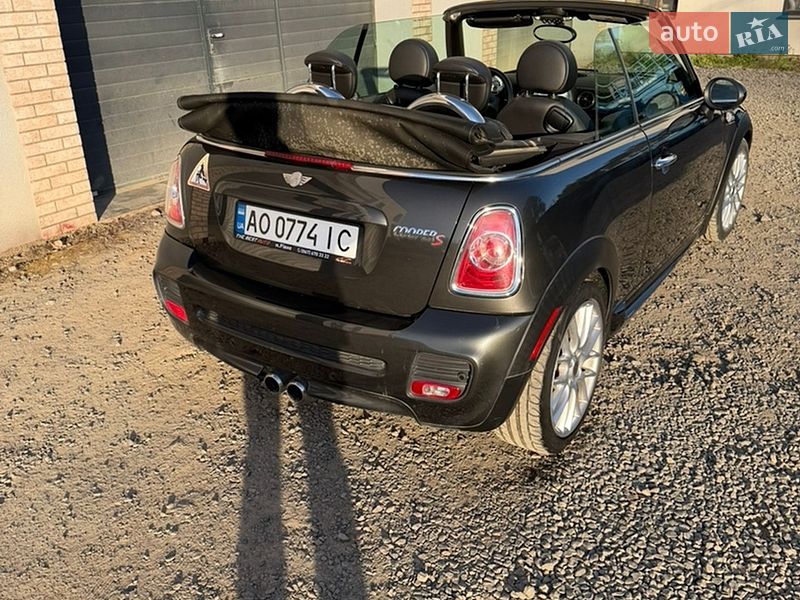 Кабриолет MINI Convertible 2013 в Ужгороде