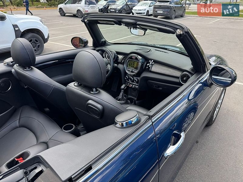 MINI Convertible 2017