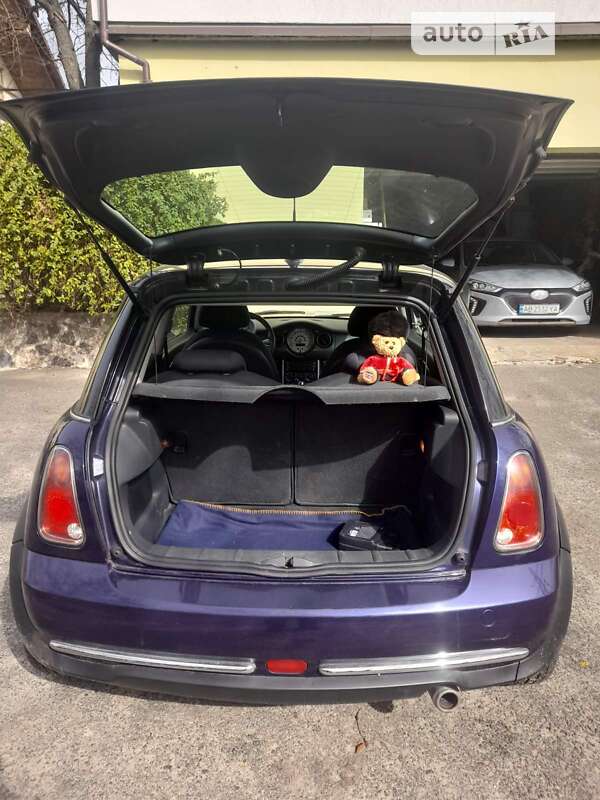Хэтчбек MINI Cooper 2005 в Киеве