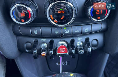 Хэтчбек MINI Cooper 2014 в Киеве