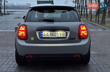 Хэтчбек MINI Cooper 2021 в 