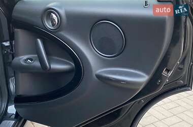 Хэтчбек MINI Cooper 2011 в 