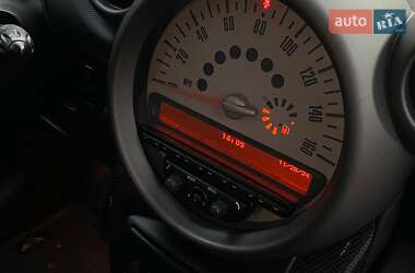 Хэтчбек MINI Cooper 2011 в 