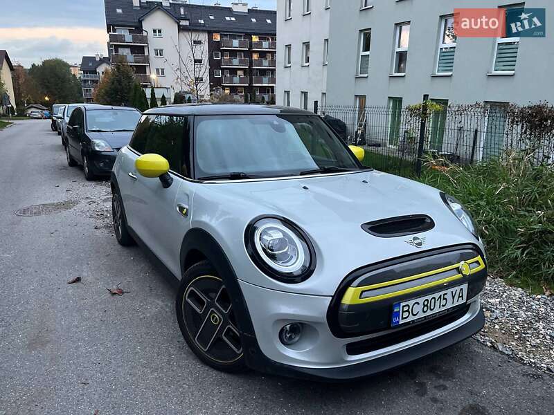 Хэтчбек MINI Cooper 2020 в Львове