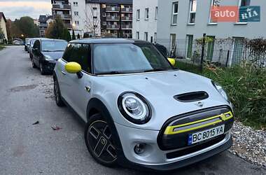 Хетчбек MINI Cooper 2020 в 