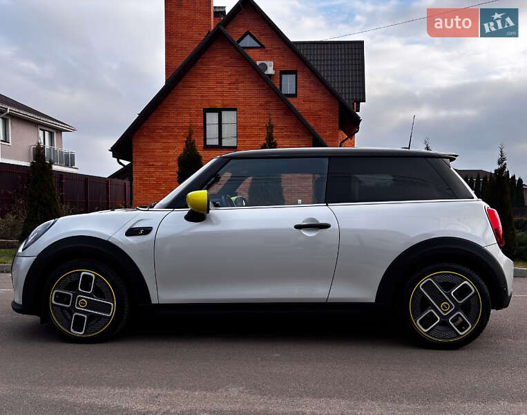 MINI Cooper 2021