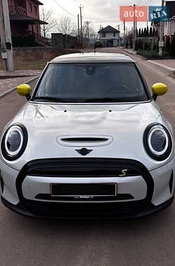 Хэтчбек MINI Cooper 2021 в 