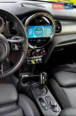 Хэтчбек MINI Cooper 2021 в 