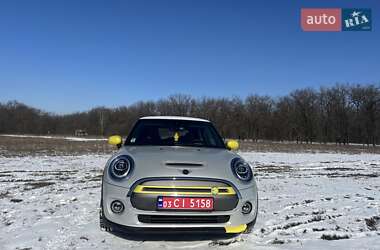 Хетчбек MINI Cooper 2021 в Дніпрі