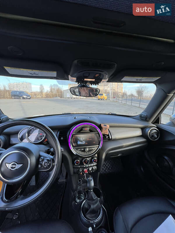 Хетчбек MINI Cooper 2014 в Києві фото 6 Хетчбек MINI Cooper 2014 в Києві