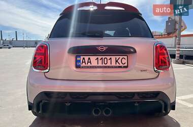 Хэтчбек MINI Cooper 2022 в 