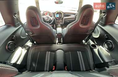Хэтчбек MINI Cooper 2022 в 