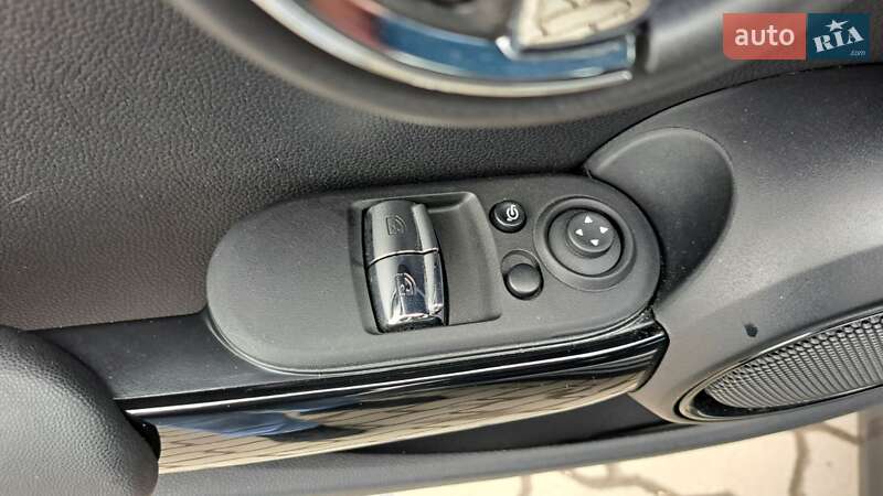 Хэтчбек MINI Cooper 2022 в Хмельницком