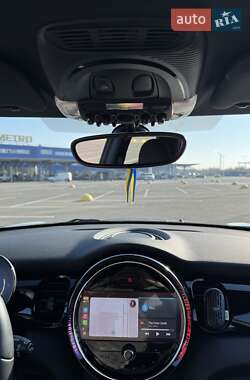 Хэтчбек MINI Cooper 2022 в 