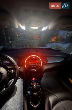 Хетчбек MINI Cooper 2015 в Києві
