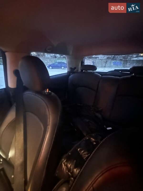 Хэтчбек MINI Cooper 2015 в Киеве