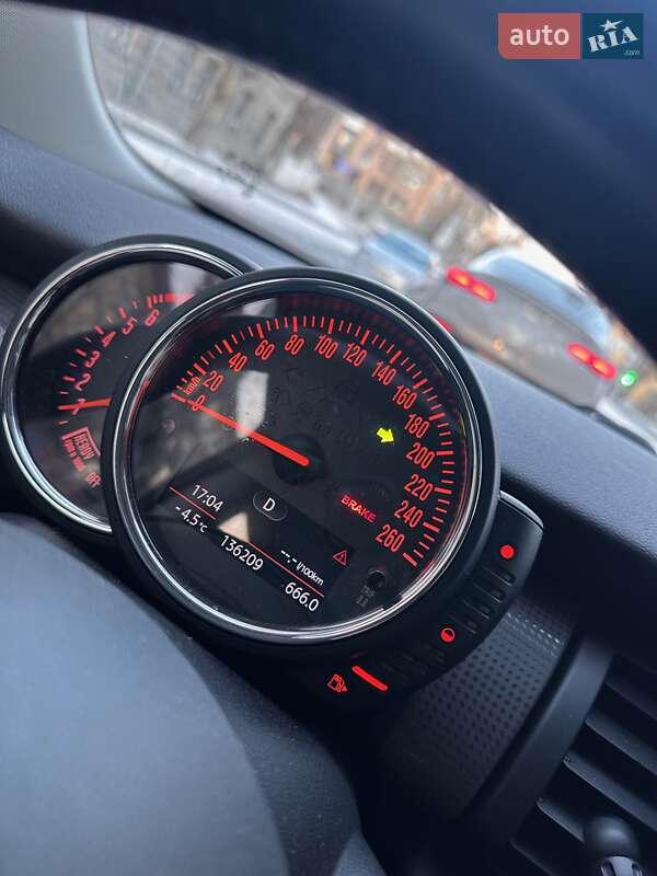 Хэтчбек MINI Cooper 2015 в Киеве