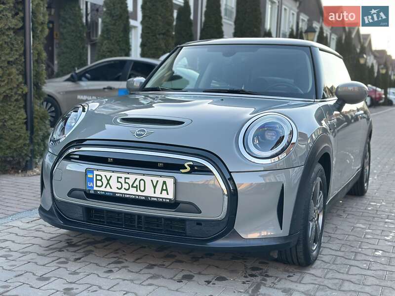 Хэтчбек MINI Cooper 2021 в Хмельницком