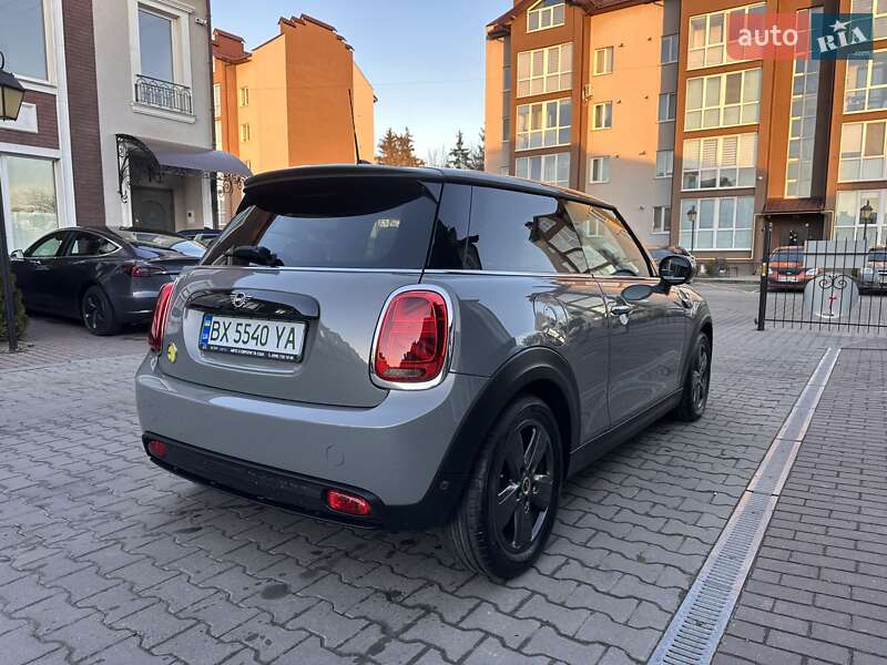 Хэтчбек MINI Cooper 2021 в Хмельницком