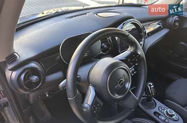 Хэтчбек MINI Cooper 2021 в Хмельницком