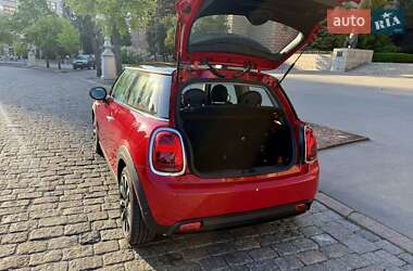 Хетчбек MINI Cooper 2024 в 