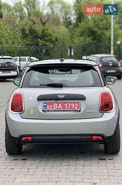 Хэтчбек MINI Cooper 2023 в 