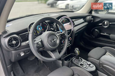 Хэтчбек MINI Cooper 2023 в 