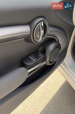 Хэтчбек MINI Cooper 2021 в 